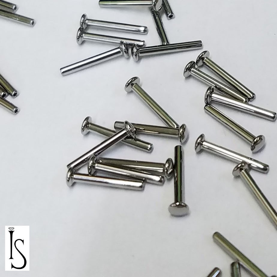 Industrial outlet strength labret